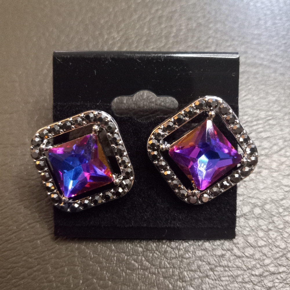 CLIP-ON EARRINGS Elegant Purple and Silver Stud